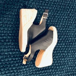 Banana Republic Wedges